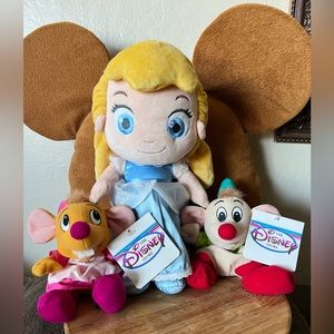 Cinderella & her little helpers
Mini plushies bundle